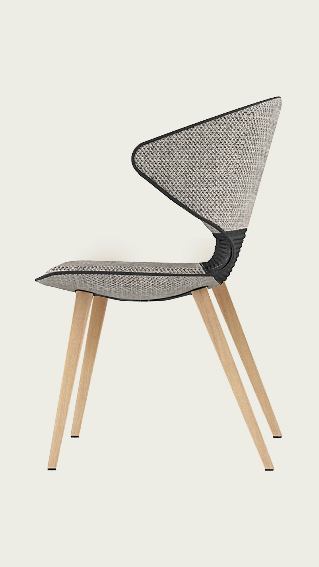 Modern designer chair from the hülsta brand with woven cover and wooden legs – product photo for brand relaunch